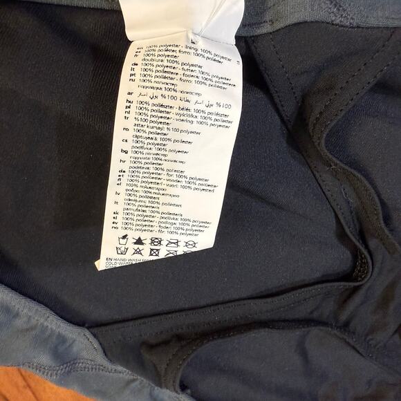 NEW Arena Women's Bathing Suit USA 24 Swim Pro Team One Piece Competition - Picture 4 of 7